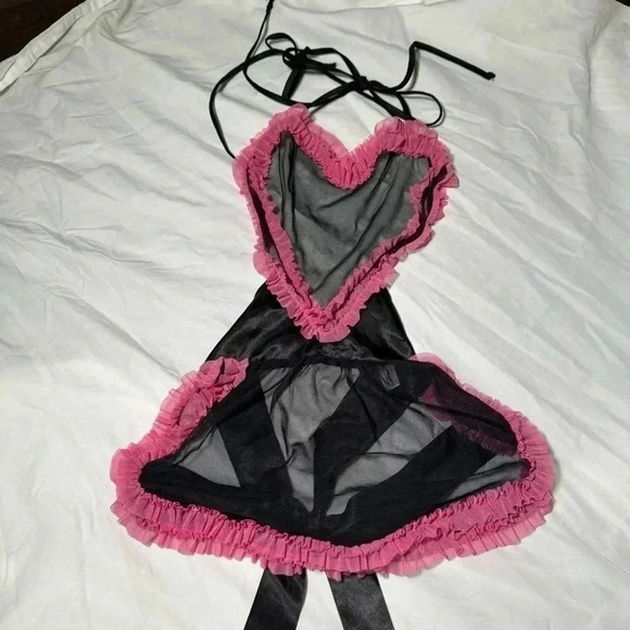 Vintage Y2K Coquette heart shaped lingerie with satin, mesh, ribbons, bows 🎀 OS - Picture 2 of 10